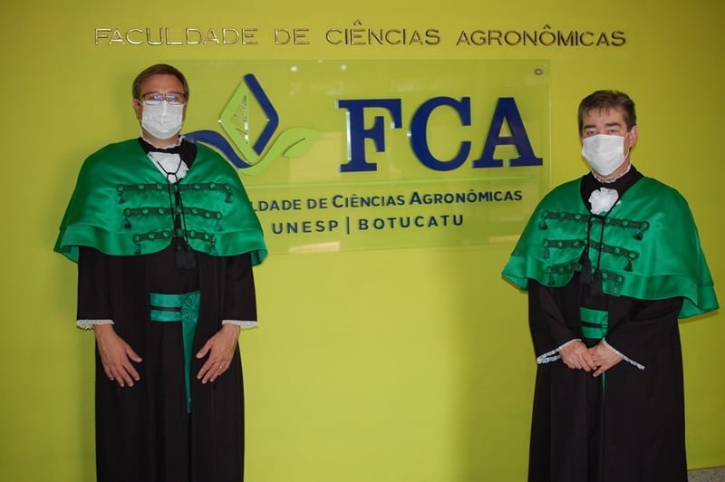 Professores Dirceu Fernandes e Caio Carbonari tomam posse na FCA/Unesp