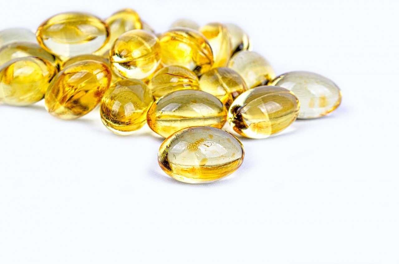 Vitamina D não reduz tempo de internação em casos graves de covid, aponta pesquisa da USP