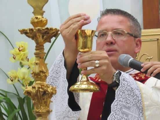 Padre Laudo Corrêa é internado para tratamento contra a Covid-19