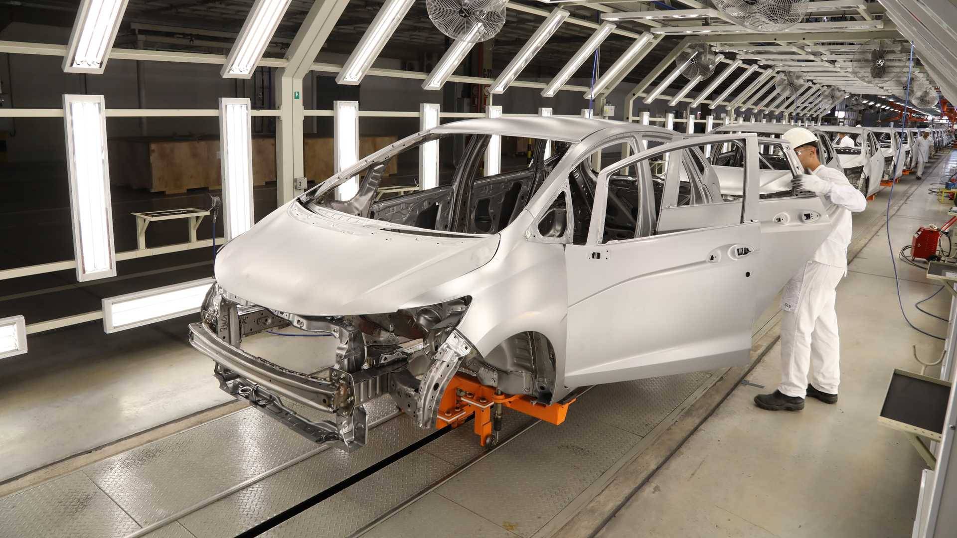 Honda paralisa produção no Brasil por causa da pandemia de covid-19