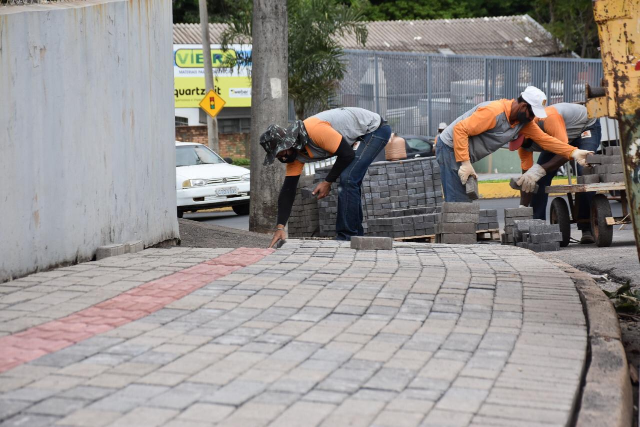 Prefeitura fará segunda parte da revitalização das calçadas do Pontilhão a partir de segunda-feira, 19