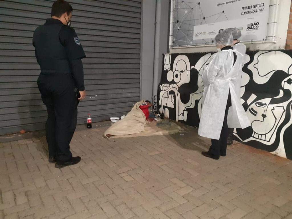 Botucatu: mais de 60 pessoas em situação de rua recebem auxílio