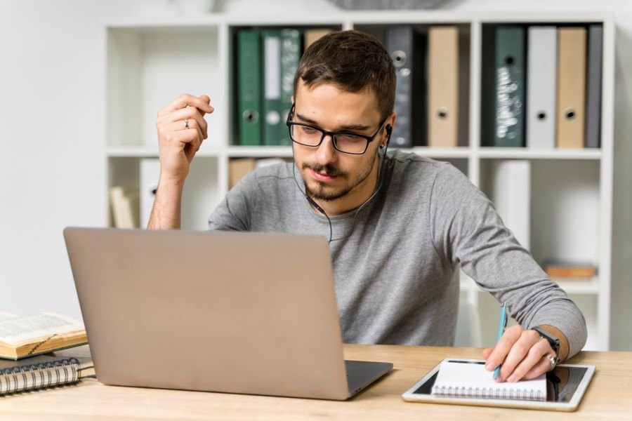 Plataforma abre inscrições para o curso Alfabetização Baseada na Ciência