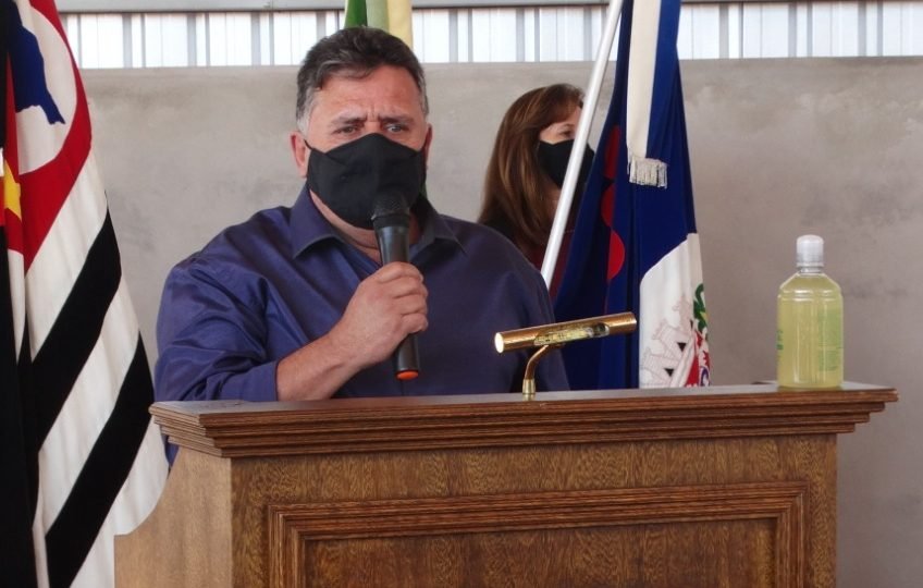 Prefeito de Pardinho confirma estar com Covid-19 e cumprirá quarentena domiciliar