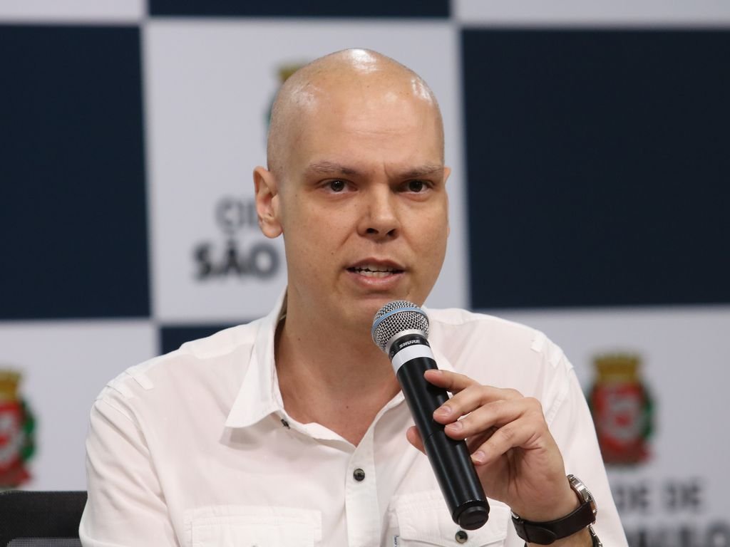 Bruno Covas tem quadro considerado irreversível, diz boletim médico