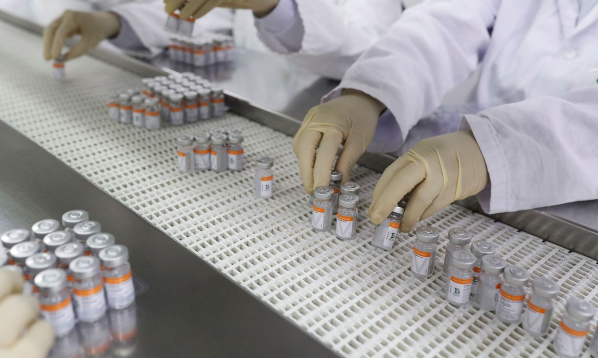 Butantan envia mais 1 milhão de doses da CoronaVac