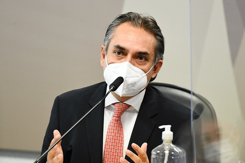 Pfizer confirma que governo Bolsonaro não respondeu ofertas feitas em agosto de 2020