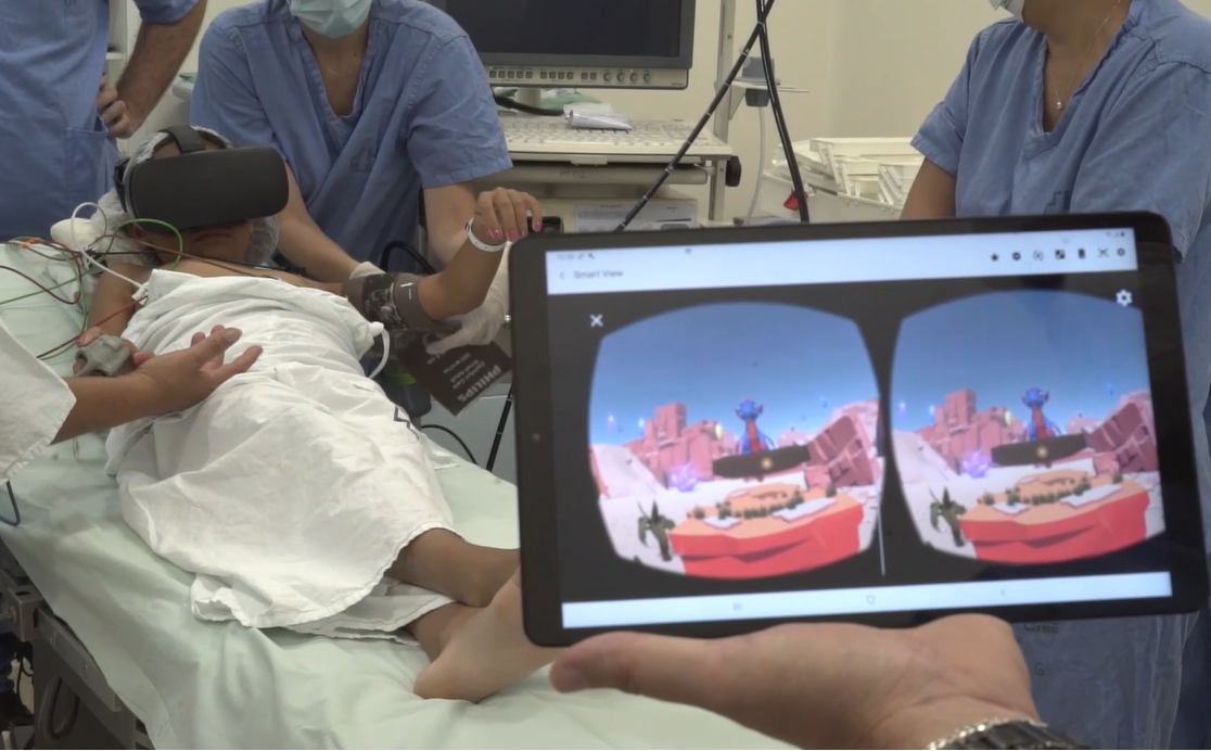 Crianças atendidas no Hospital das Clínicas de Botucatu passam a contar com auxílio da realidade virtual para amenizar ansiedade em cirurgias