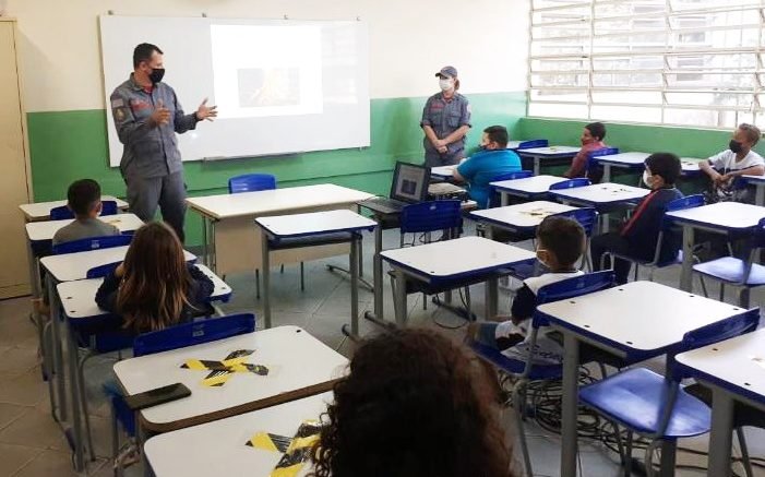 Prevenção a queimadas é tema de projeto em escolas de Avaré