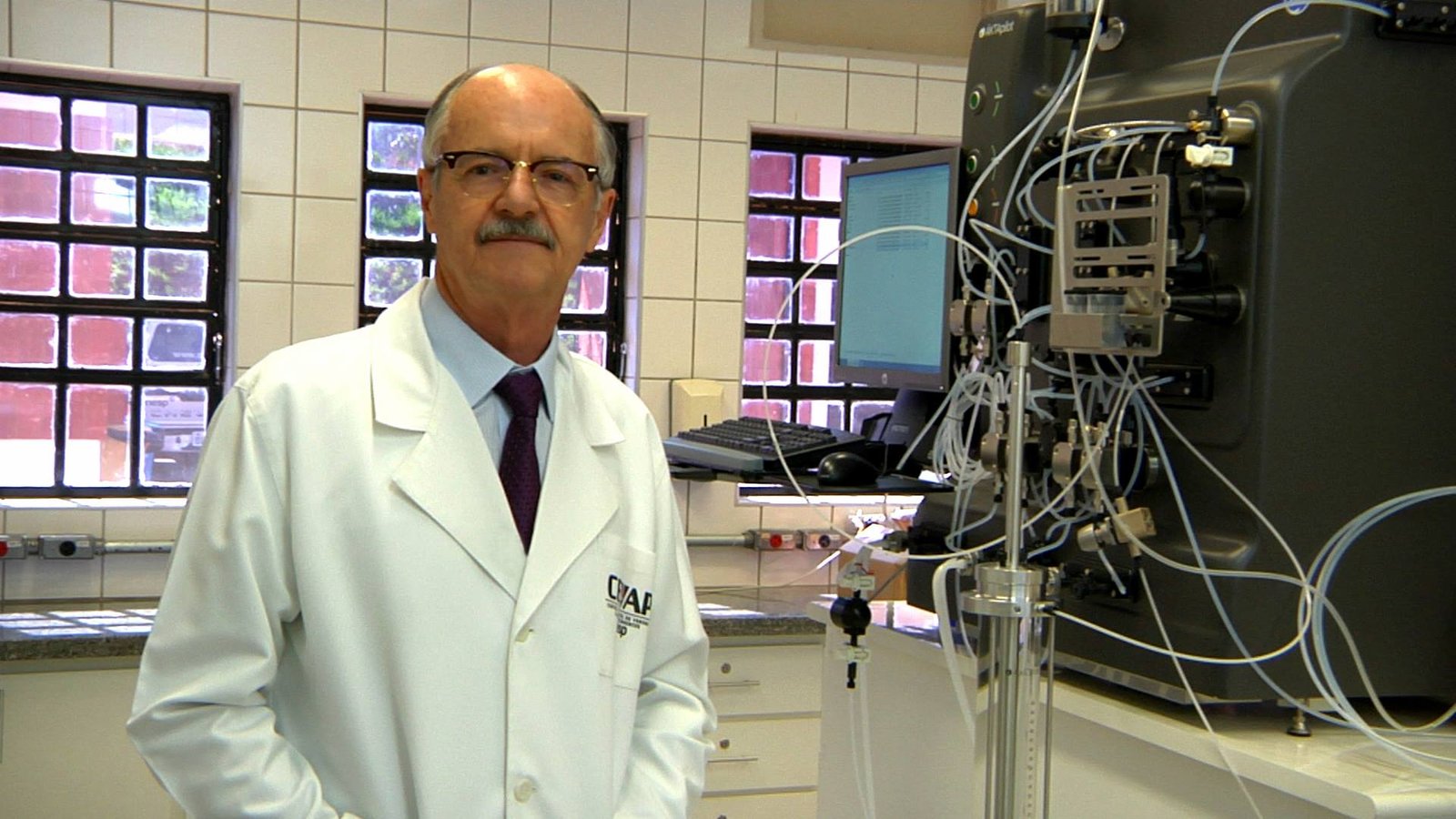 Professor da Unesp de Botucatu é indicado à Real Academia de Farmácia da Espanha