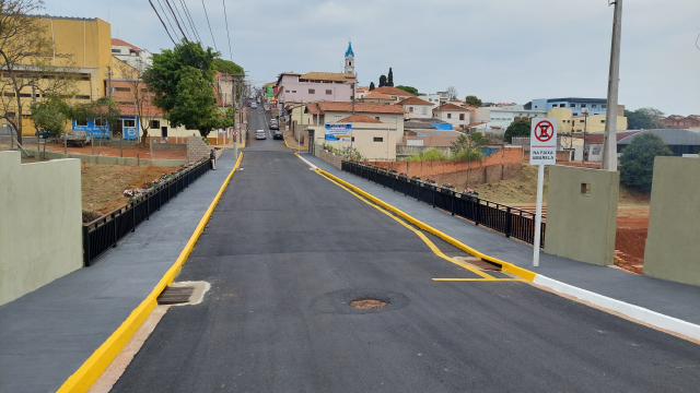 Ponte da Rafael Sampaio é oficialmente entregue e liberada para o trânsito