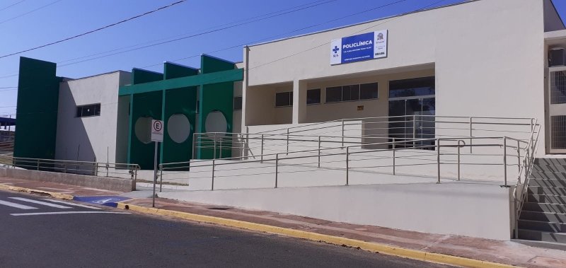 Farmácia Central e Laboratório de Exames já funcionam na nova Policlínica de São Manuel