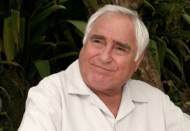 Ator Luis Gustavo morre aos 87 anos