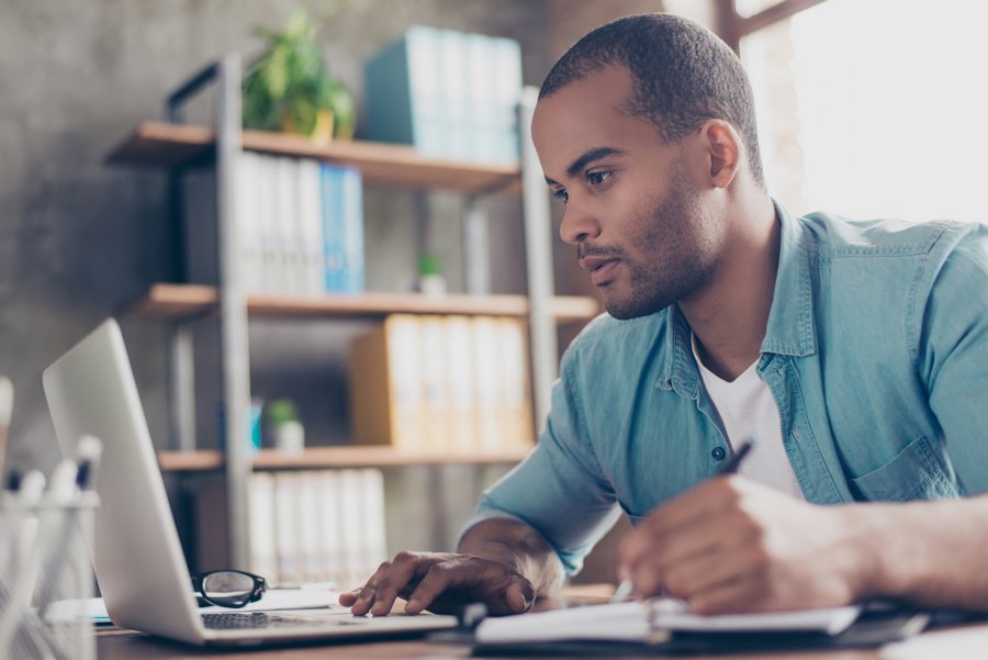 Confira dicas de instituições que oferecem cursos virtuais gratuitos de empreendedorismo