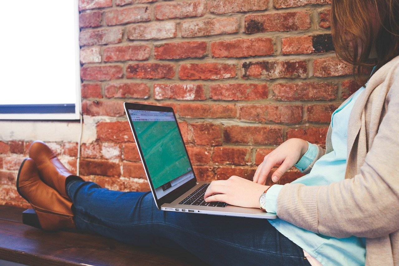 Parceria entre IBM e Adobe disponibiliza cursos virtuais gratuitos de Design