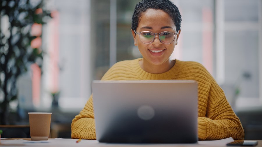 Mulheres são público alvo de cursos gratuitos oferecidos por projeto da USP