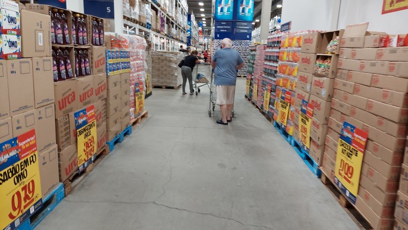 Consumo nos lares brasileiros cresce 1,44% no bimestre
