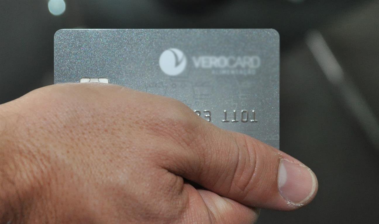 Prefeitura de Botucatu antecipa pagamento dos vales alimentação e saúde