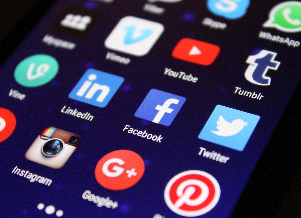 Procon-SP notifica Facebook sobre o apagão nos serviços dos aplicativos