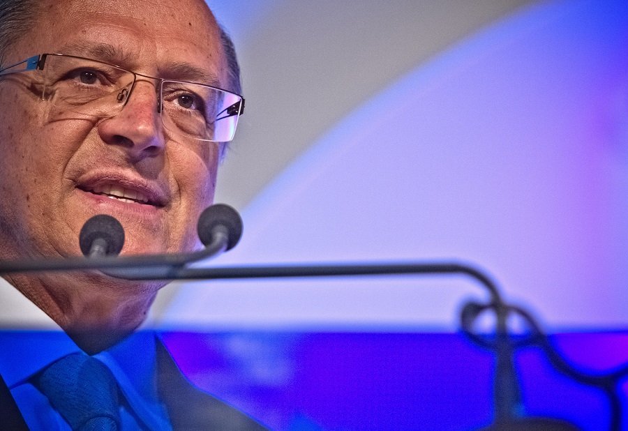 Alckmin anuncia desfiliação do PSDB