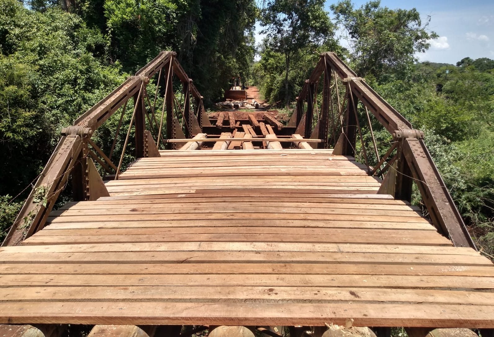 Ponte inglesa, em Avaré, recebe trabalhos de recuperação