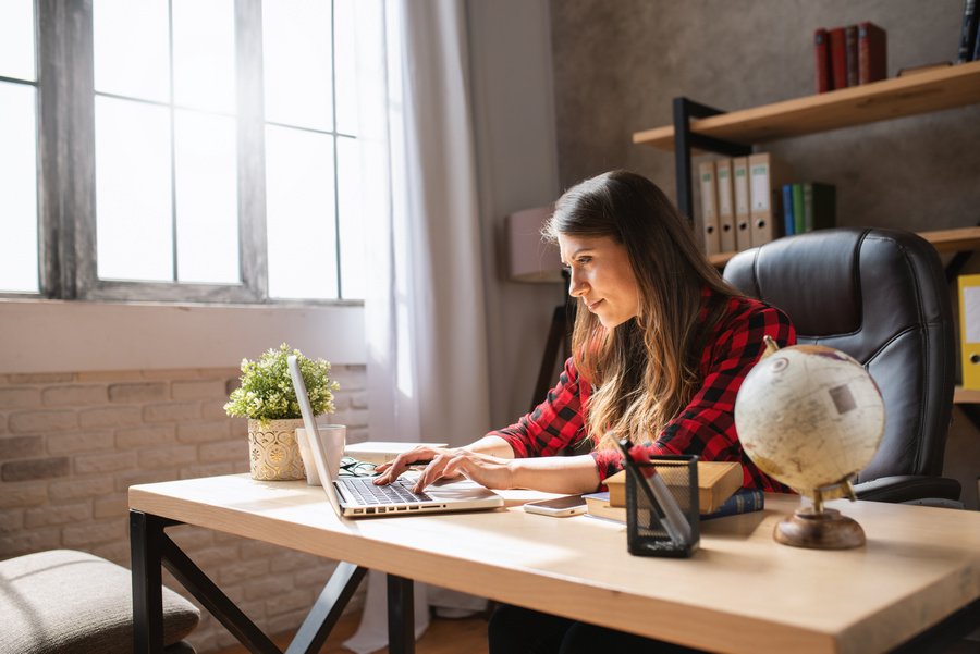 Cursos de tecnologia com certificado gratuito são oferecidos por faculdade