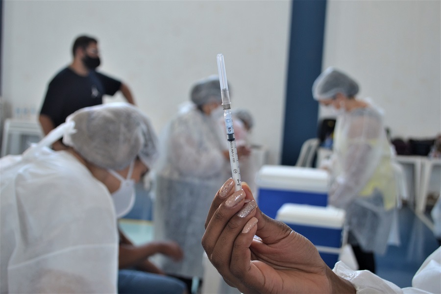 SP tem queda de 24% de faltosos da 2ª dose da vacina de Covid-19 após alerta mundial sobre variante Ômicron