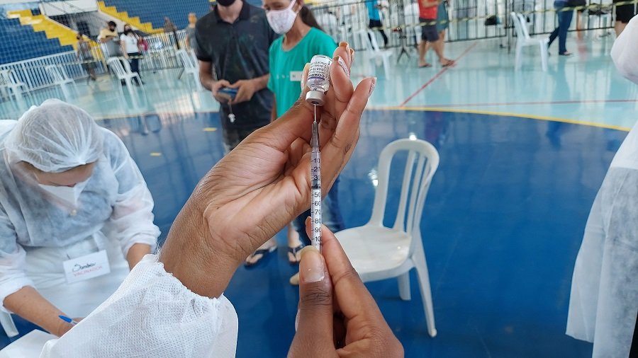 Botucatu abrirá unidades de saúde e terá drive-thru para aplicar doses de reforço da vacina contra a Covid