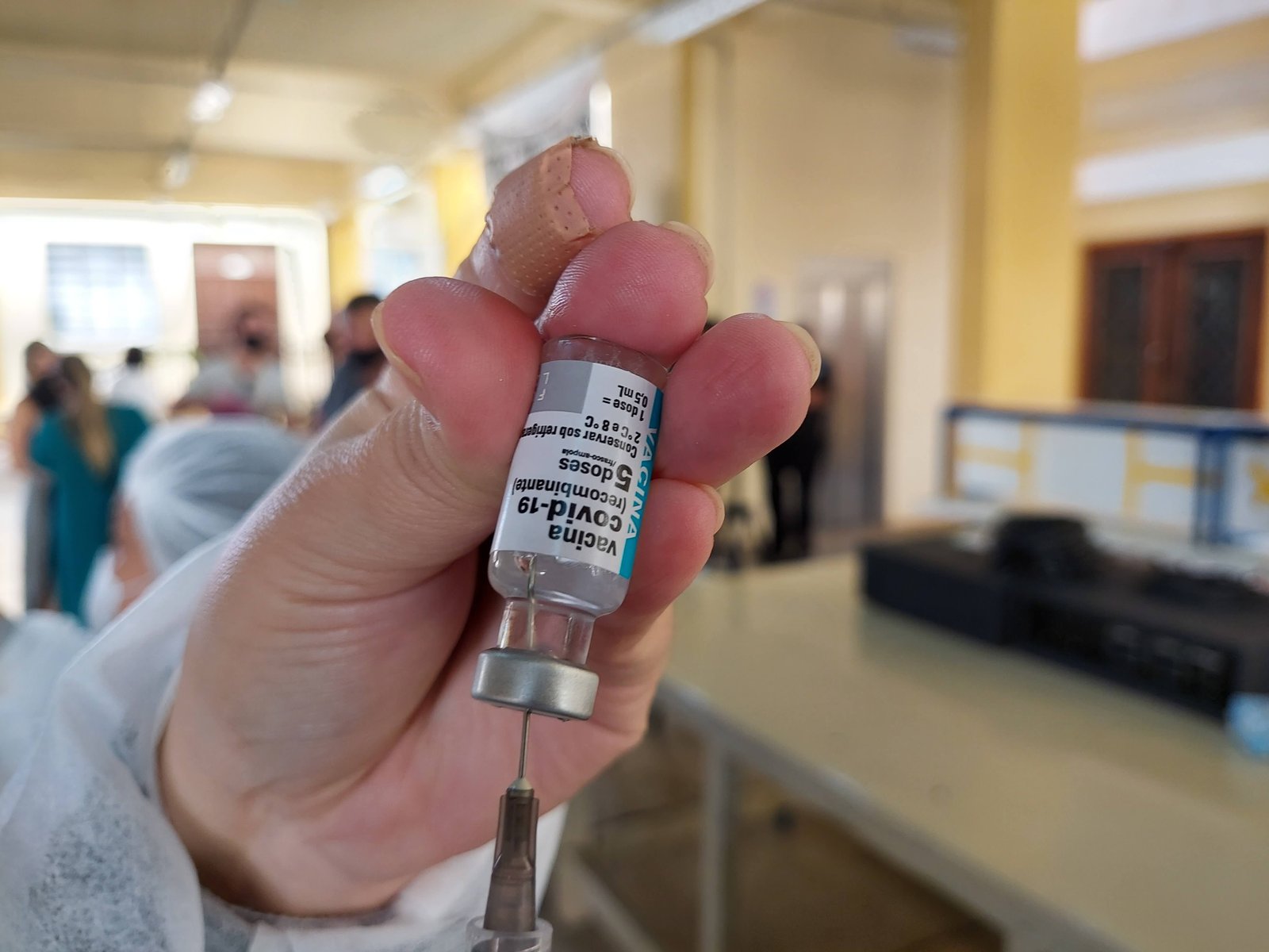 Projeto obriga estudante a comprovar vacinação contra Covid-19 para assistir aulas