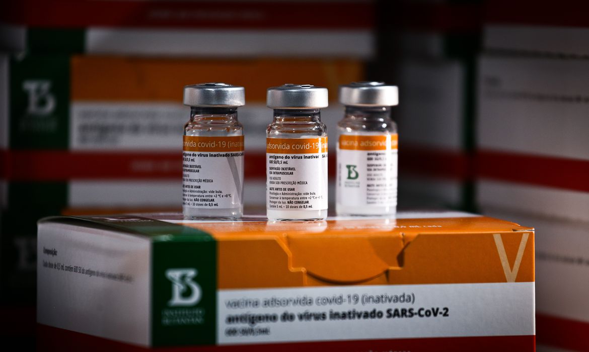 Vacina única contra covid-19 e influenza tem resultados promissores