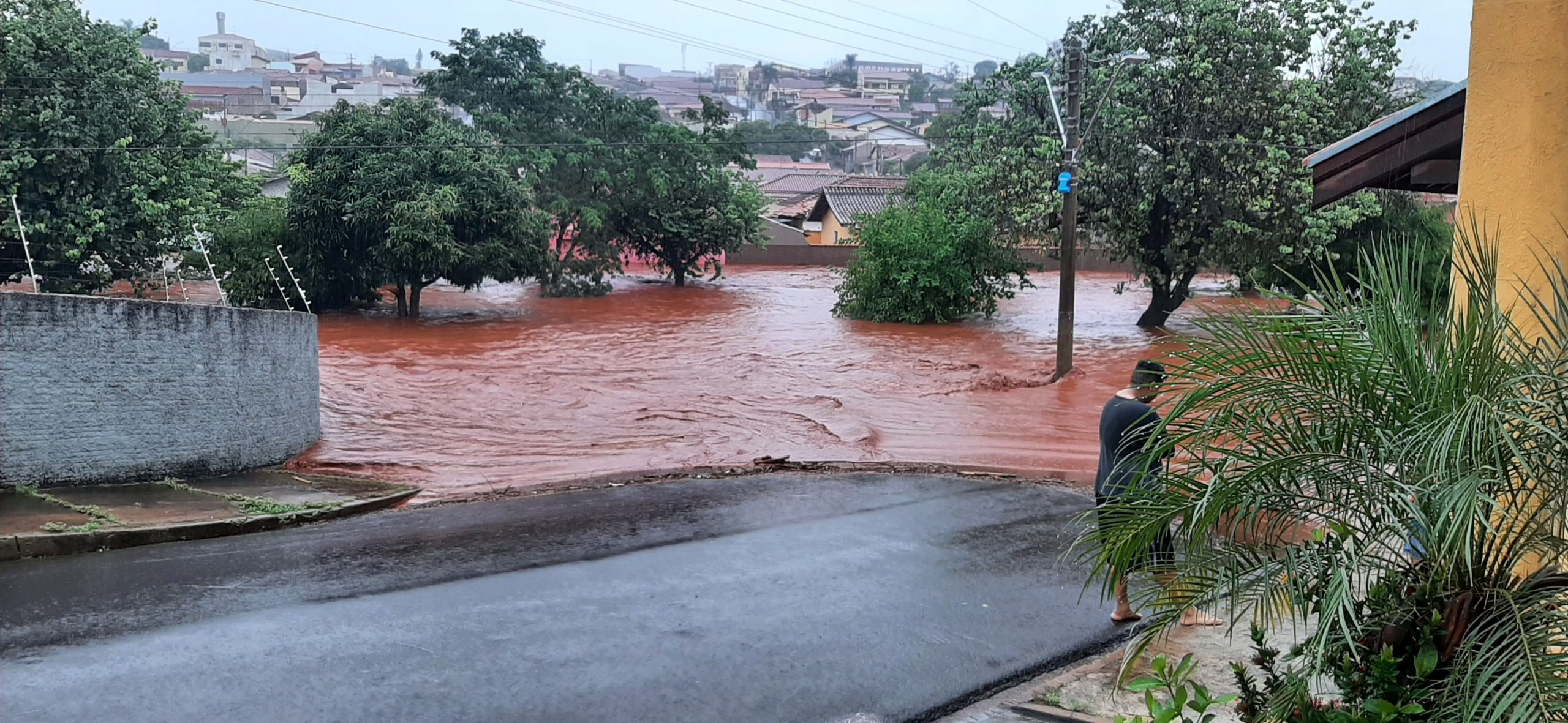 Governo de SP libera R$ 1,5 milhão para cidades atingidas pela chuva