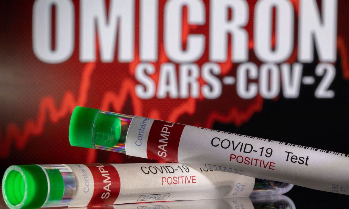 Covid-19: Ômicron responde por 96% de amostras analisadas, diz Fiocruz