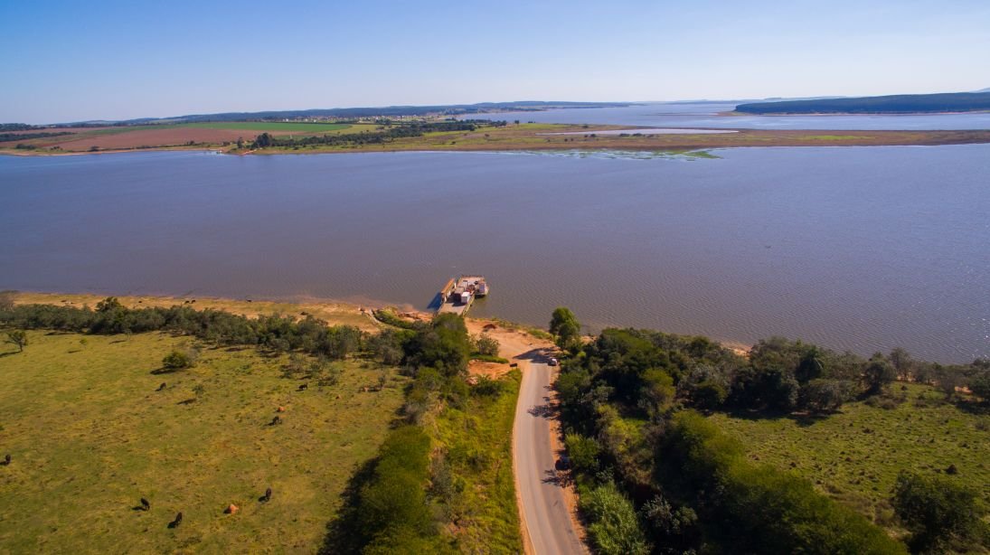 Balsa de Itatinga está sem operação por determinação da Marinha