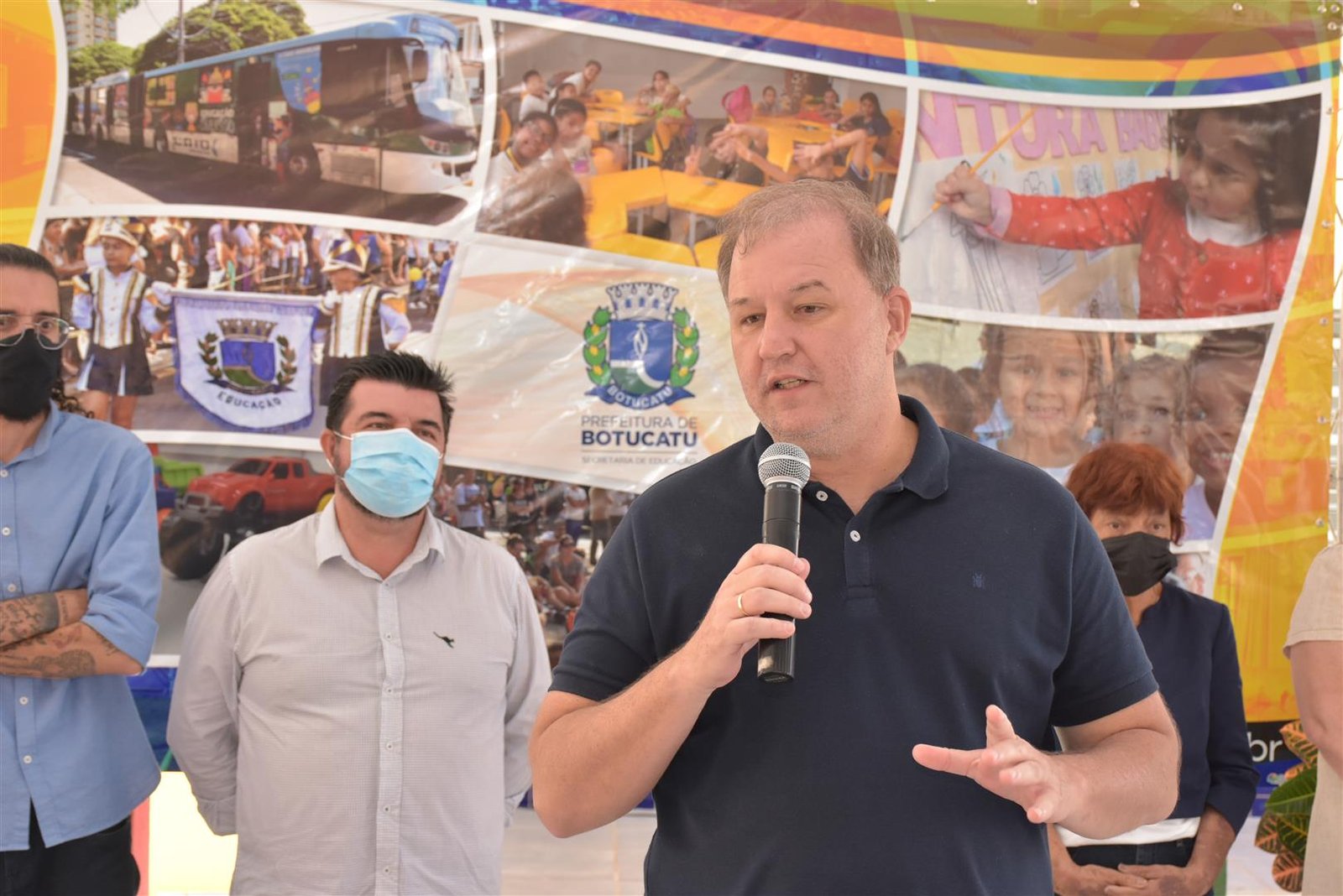 Pardini e gabinete são diagnosticados com Covid-19; cancelado ato cívico dos 167 anos de Botucatu