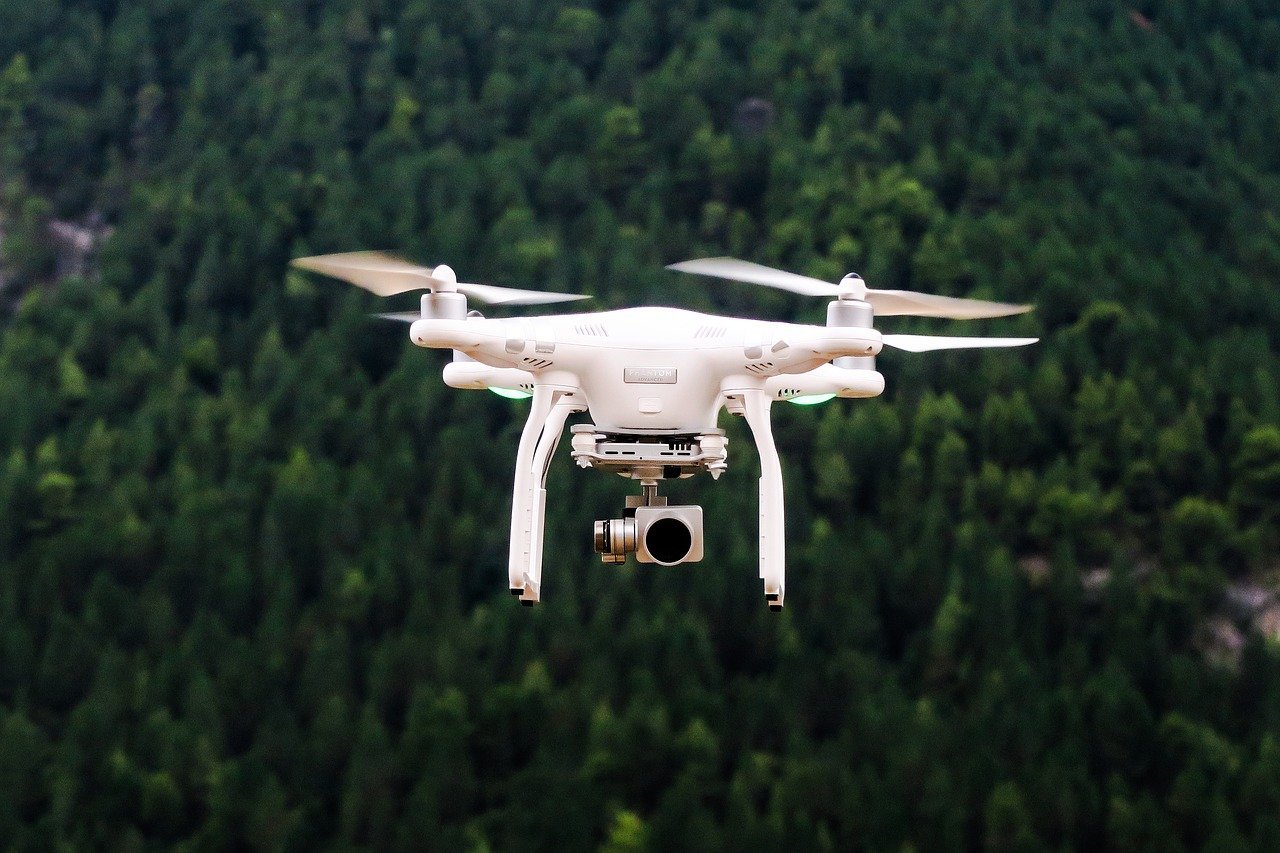 Unesp Botucatu oferece curso para operador de drone agrícola
