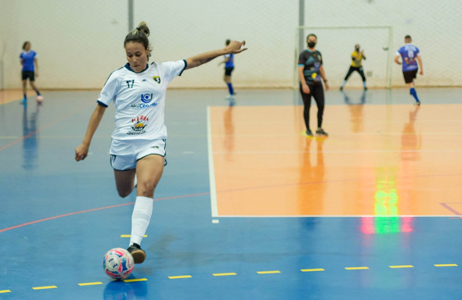 Equipe de futsal feminino de Botucatu promove seletiva de atletas neste sábado (19)