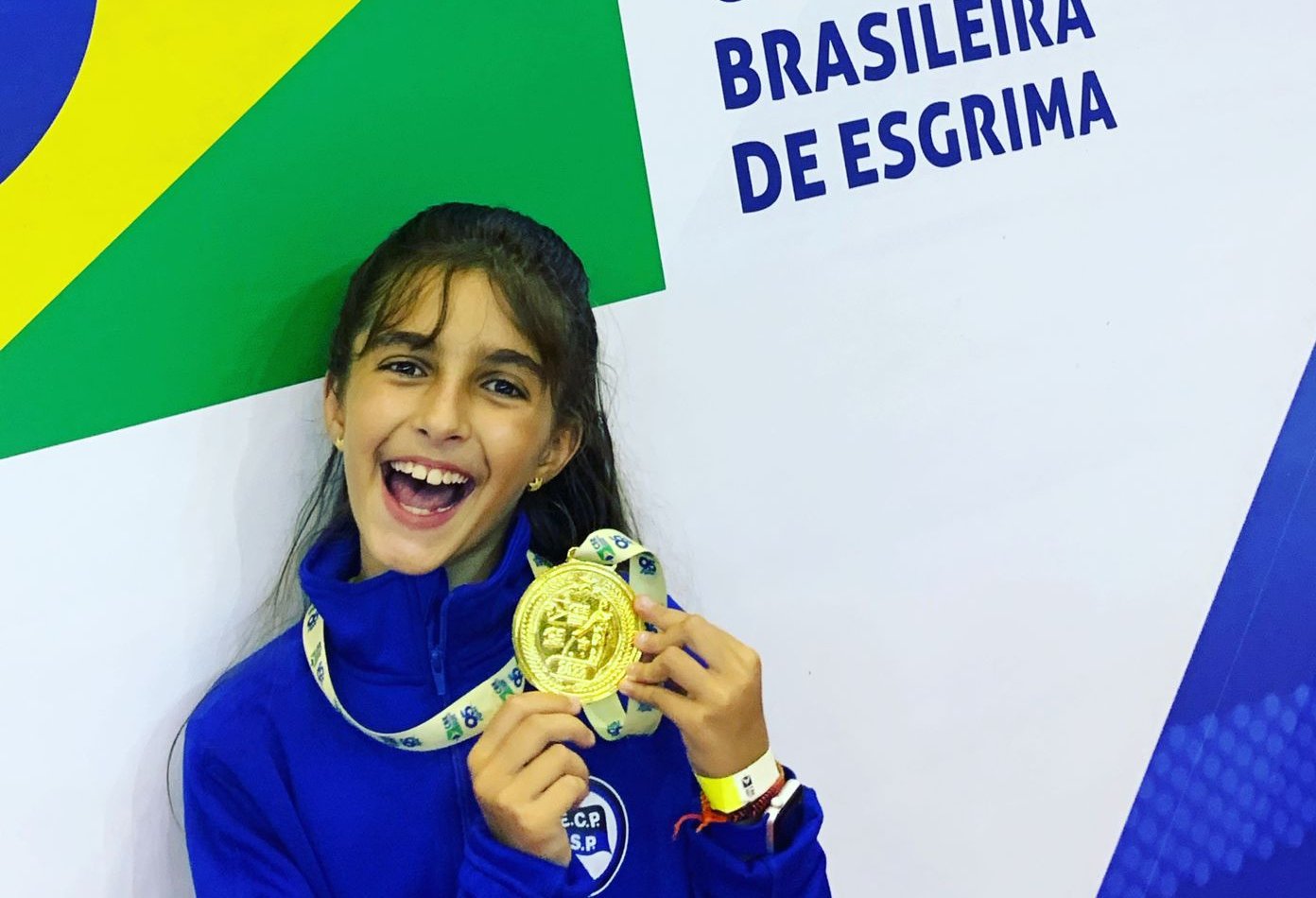 Antonella Dinucci é campeã brasileira de esgrima