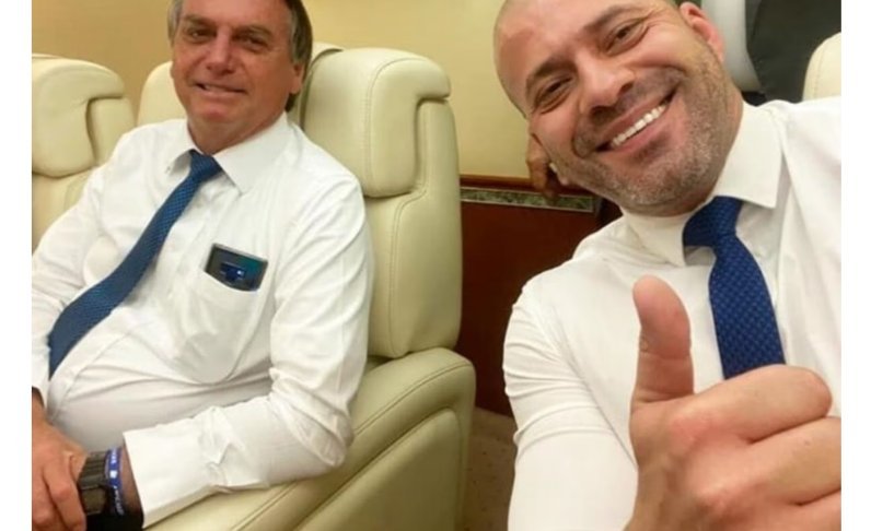 Cinco projetos pretendem anular decreto de Bolsonaro que extinguiu penas de Daniel Silveira