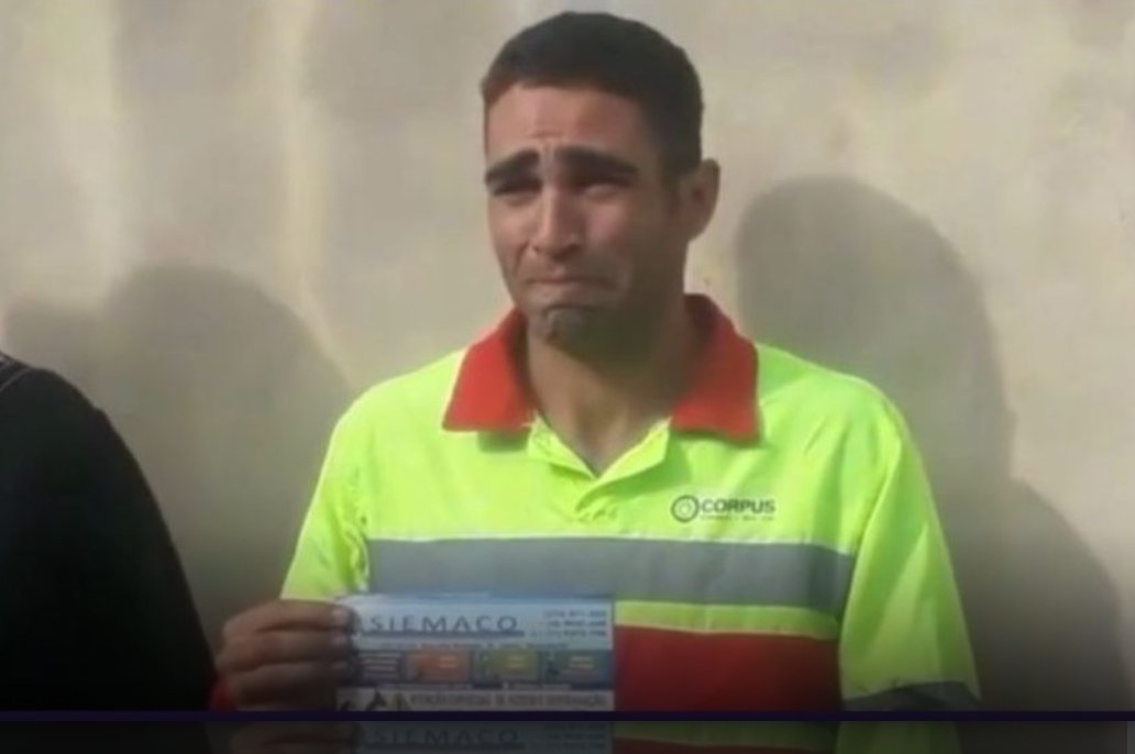 Sindicato reverte demissão de coletor demitido após vídeo viralizar