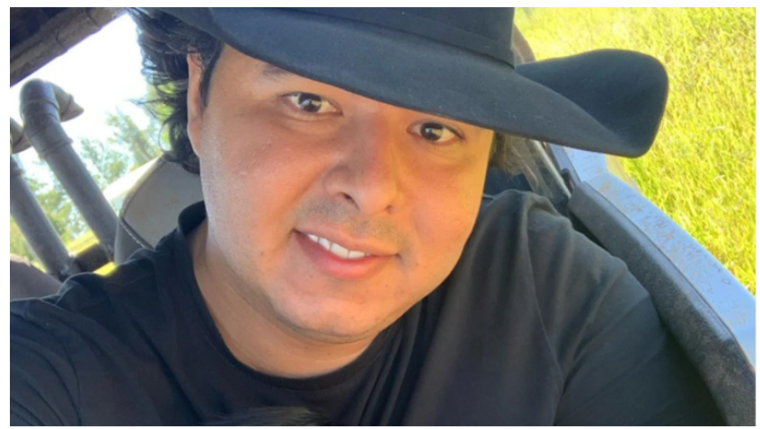 Acidente com ônibus de dupla sertaneja mata cantor Aleksandro