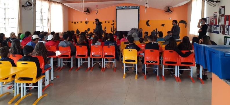 Alunos da Rede Municipal participam de palestra sobre Junho Verde