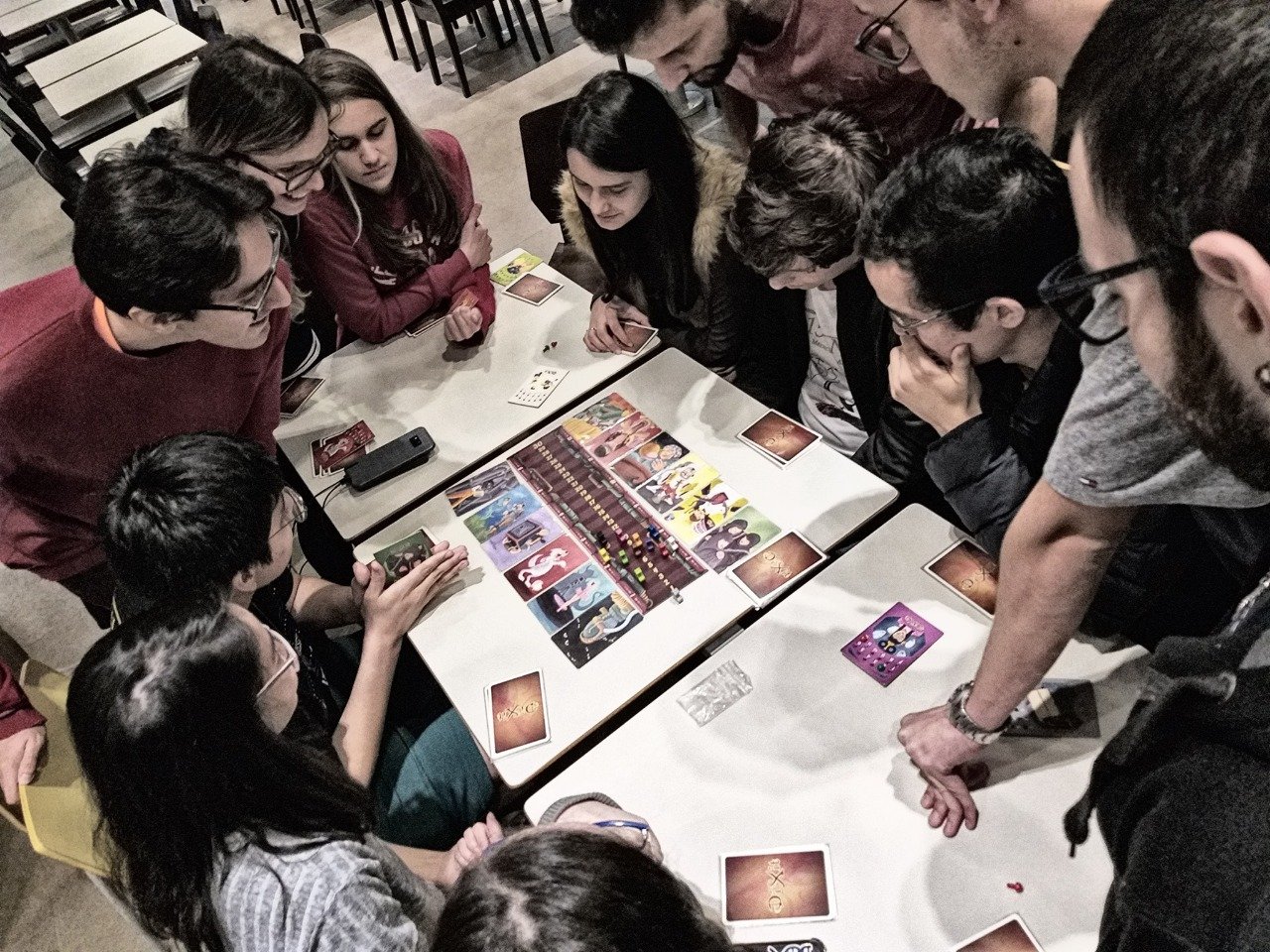 Iniciativa disponibiliza 50 jogos de tabuleiro para comunidade da sul de Botucatu