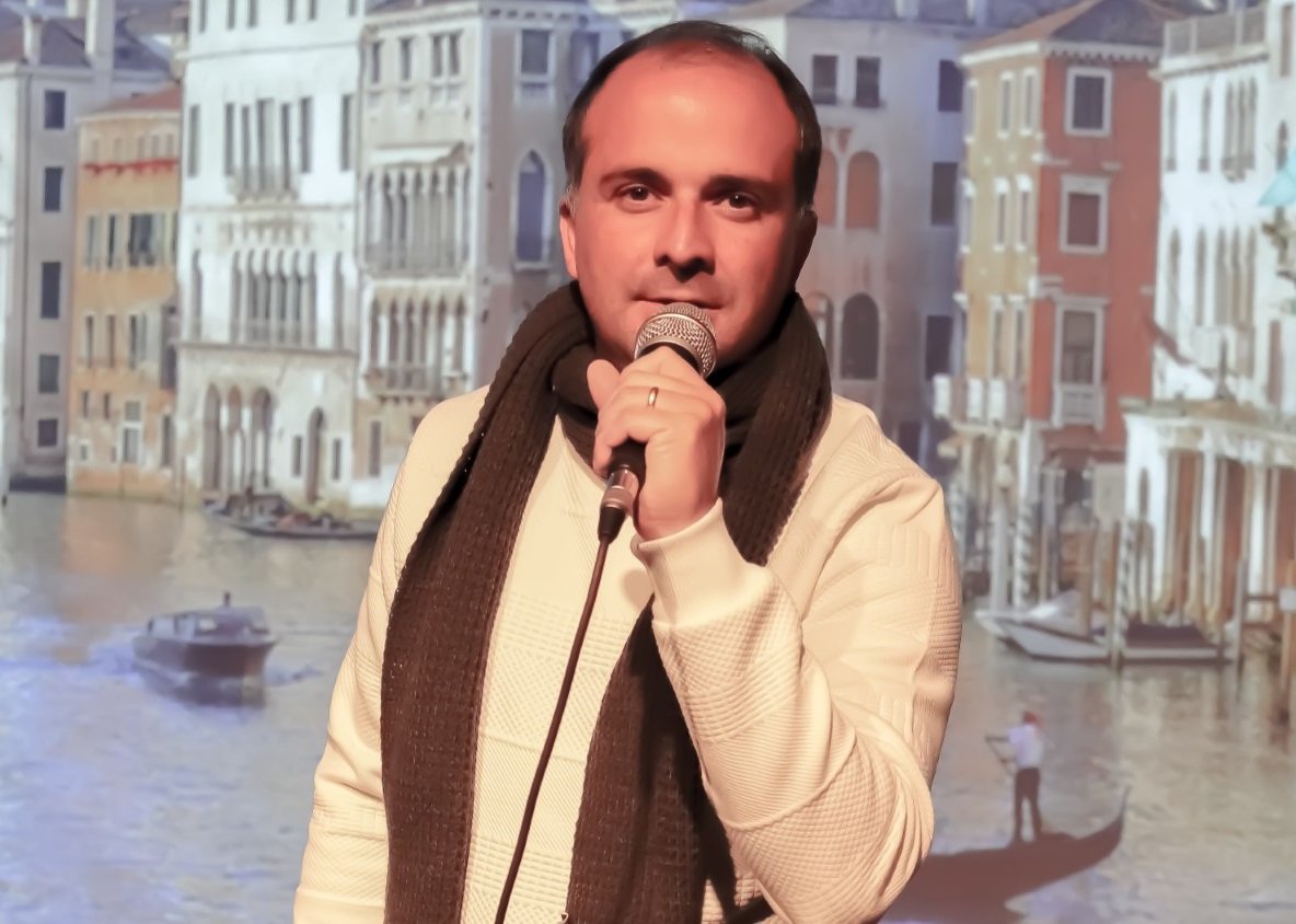 Tenor Ricardo Regis se apresenta no Centro Cultural de Avaré na quarta-feira, 13