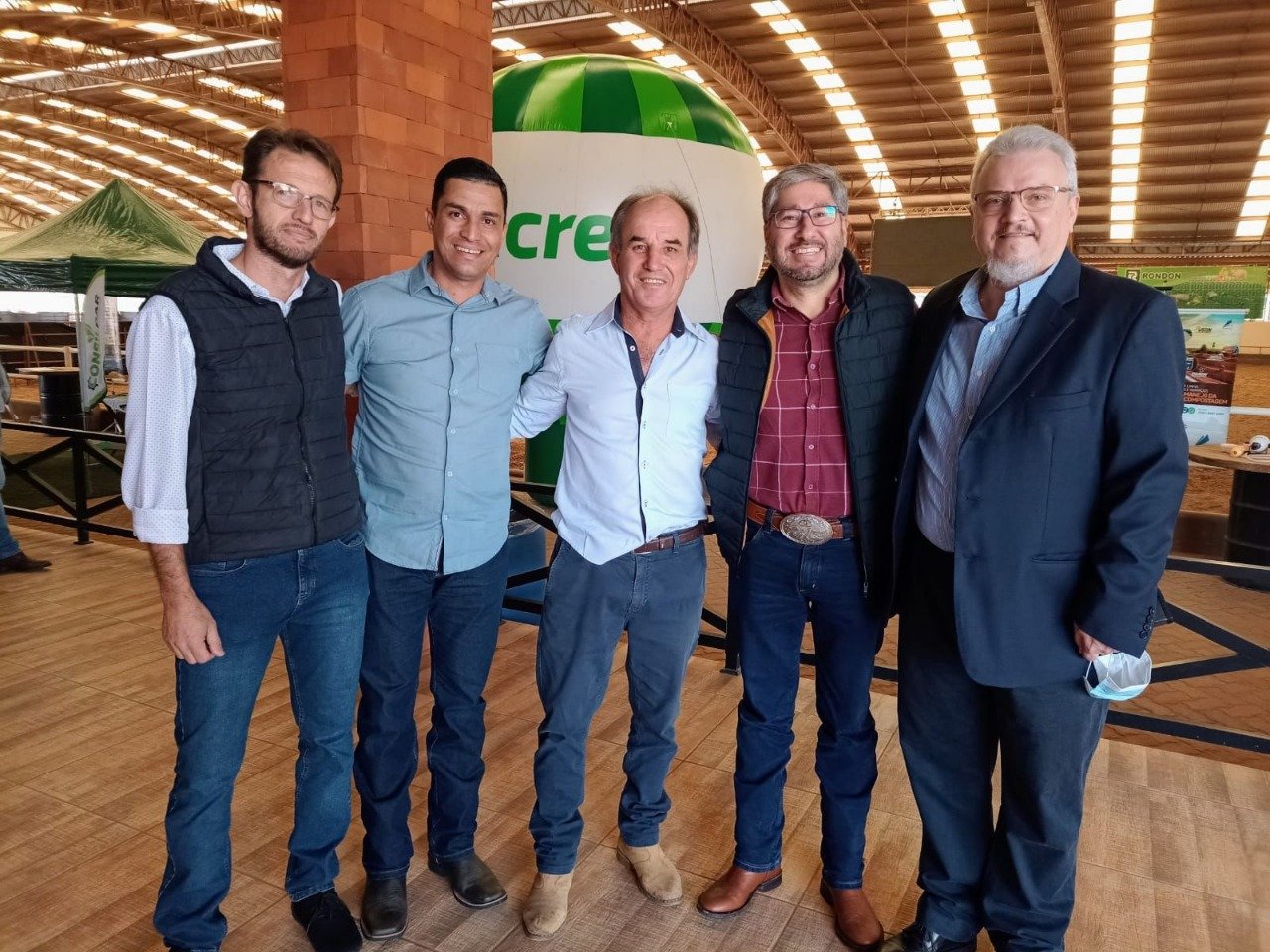 Deputado Fernando Cury participa ciclo de palestras para avicultores de Pereiras e Conchas