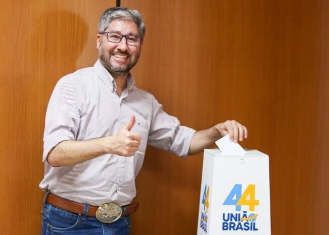 Convenção do União Brasil homologa candidatura de Fernando Cury