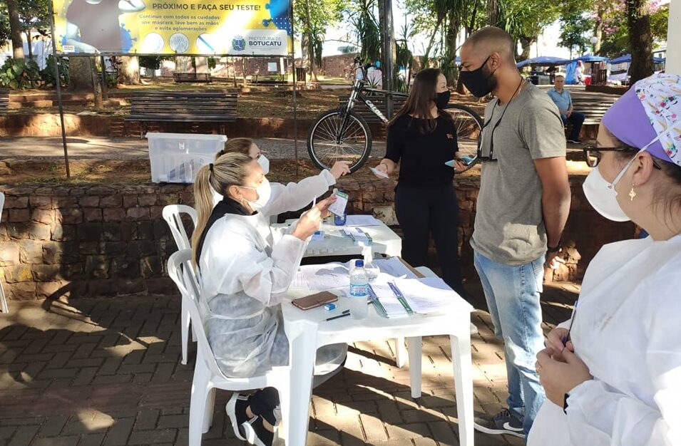 Botucatu tem mutirão de vacinação contra a Covid neste sábado (9)