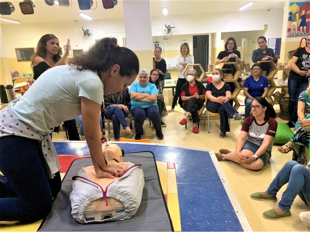 Unesp de Botucatu promove treinamento para emergências em creches de Botucatu