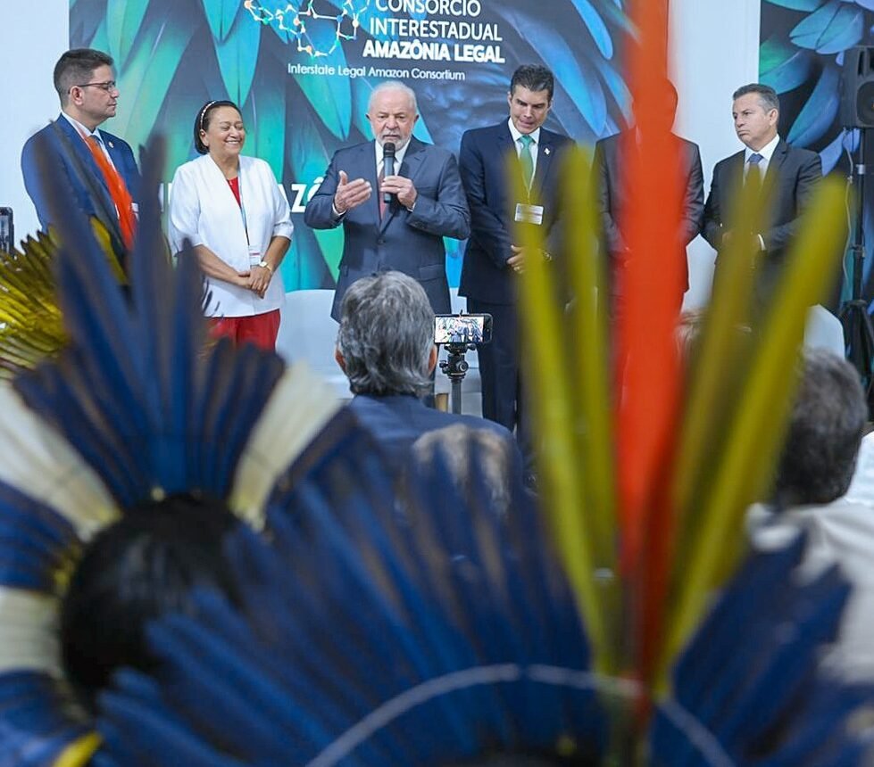 Lula propõe que reunião da Cúpula do Clima seja realizada no Brasil