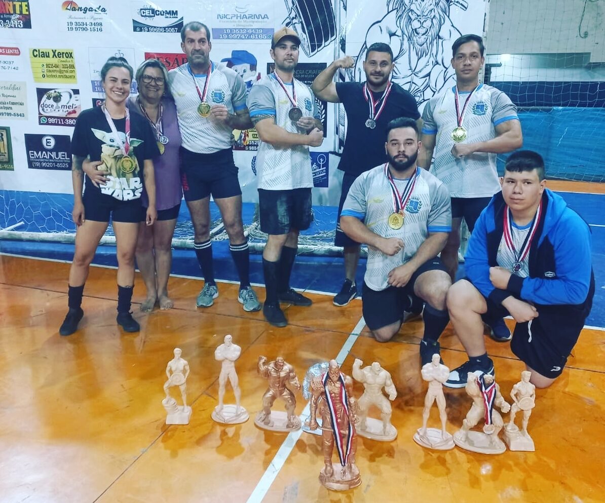 Equipe de Botucatu se destaca em torneio de levantamento de peso