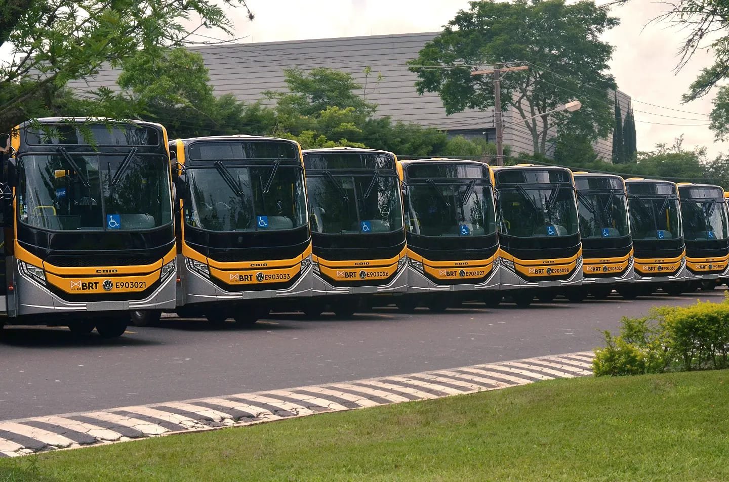 Grupo Caio vende 35 ônibus para sistema BRT do Rio de Janeiro